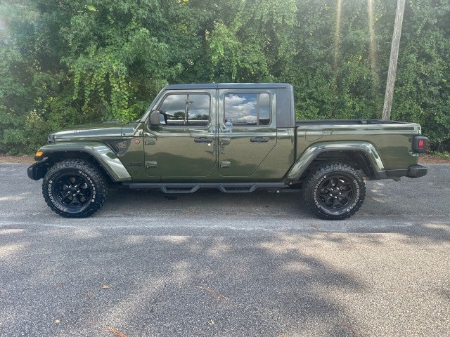 2022 Jeep Gladiator Willys