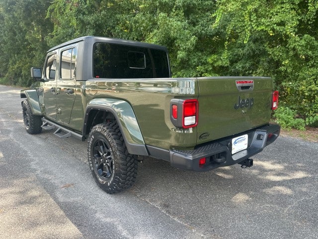 2022 Jeep Gladiator Willys