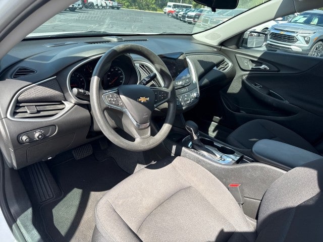 2023 Chevrolet Malibu LS