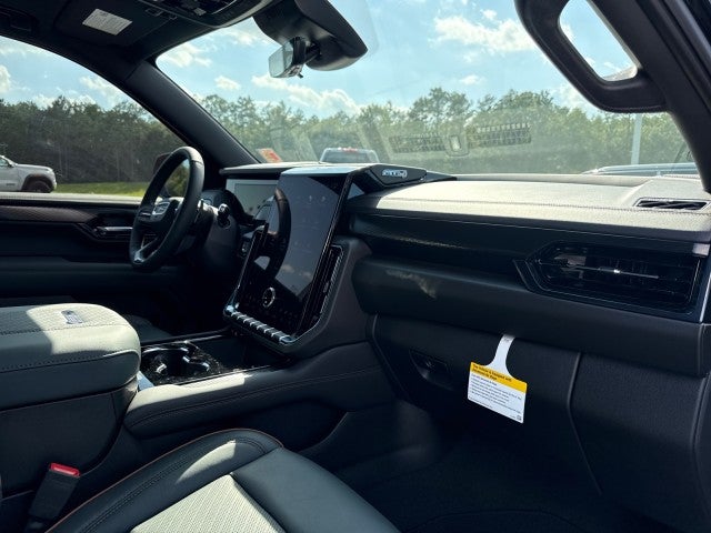 2026 GMC Yukon AT4 - Photo 10