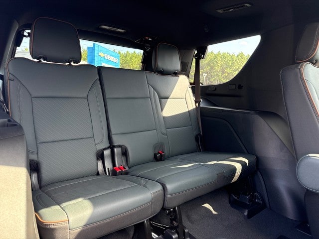 2026 GMC Yukon AT4 - Photo 15