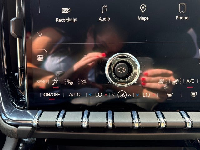 2026 GMC Yukon AT4 - Photo 25