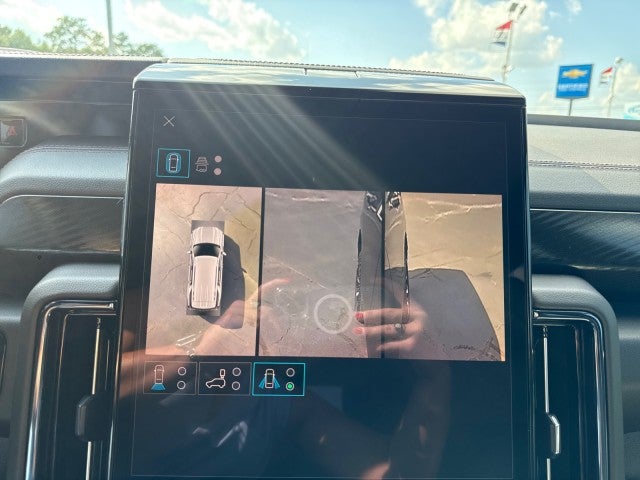 2026 GMC Yukon AT4 - Photo 27