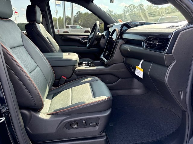2026 GMC Yukon AT4 - Photo 9