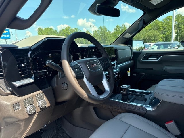 2026 GMC Sierra 1500 SLT - Photo 17