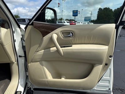 2017 INFINITI QX80 Base