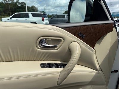 2017 INFINITI QX80 Base